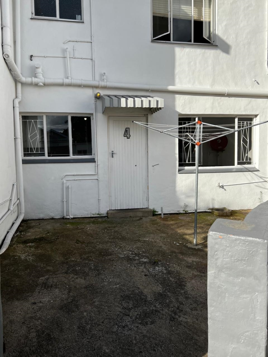 To Let 3 Bedroom Property for Rent in Beacon Bay Eastern Cape